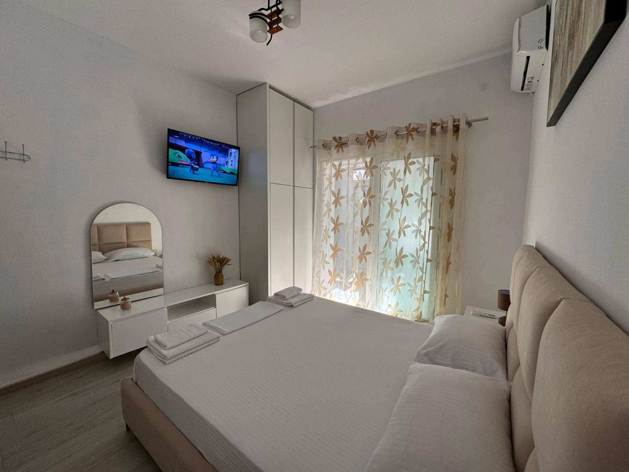 Dadaj Apartments Sarandë Exterior foto